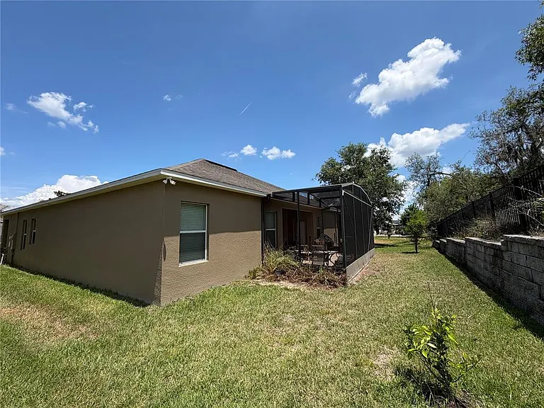5265 Cortland Dr — Photo 34