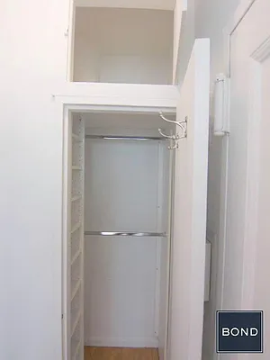 Rented by Bond New York | media 31