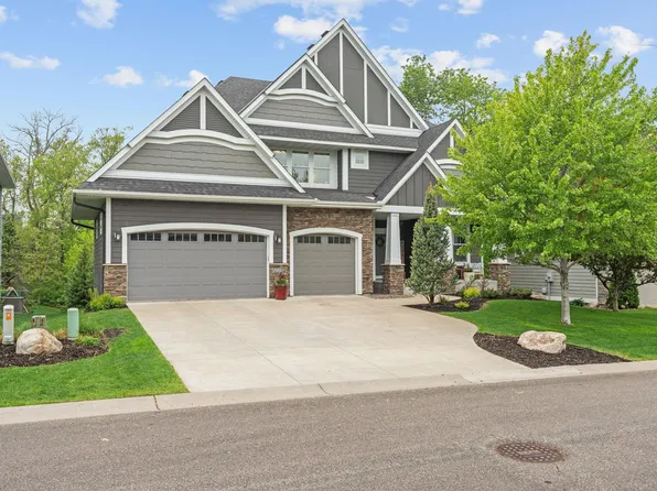 5275 Ranchview Ln N, Plymouth, MN 55446
