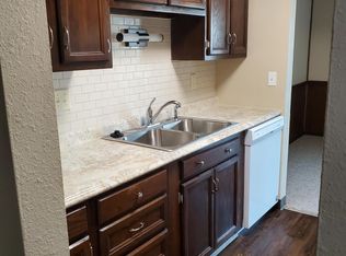 1511 Olde Hickory Rd APT 4, Coralville, IA 52241
