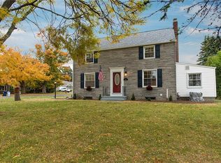 29 Lyndon Rd, Whitesboro, NY 13492