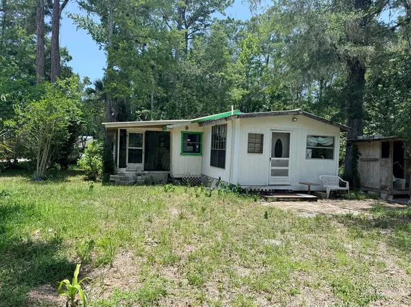 15411 NW 42nd Ln, Chiefland, FL 32626