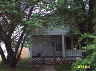 1009 S Lamine Ave, Sedalia, MO 65301