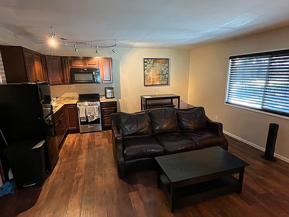 3rd image of 3741 Aspen Ave #4