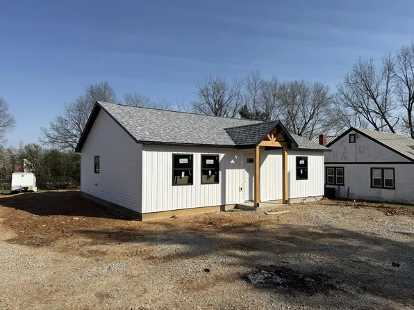 714 Johnson Street, West Plains, MO 65775