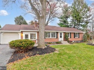 212 Ridge Hill Rd, Mechanicsburg, PA 17050