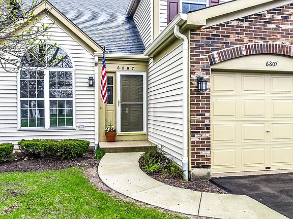 2nd image of 6807 W Wellsley Ct