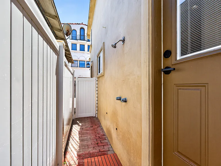 56B Surfside Ave — Photo 45