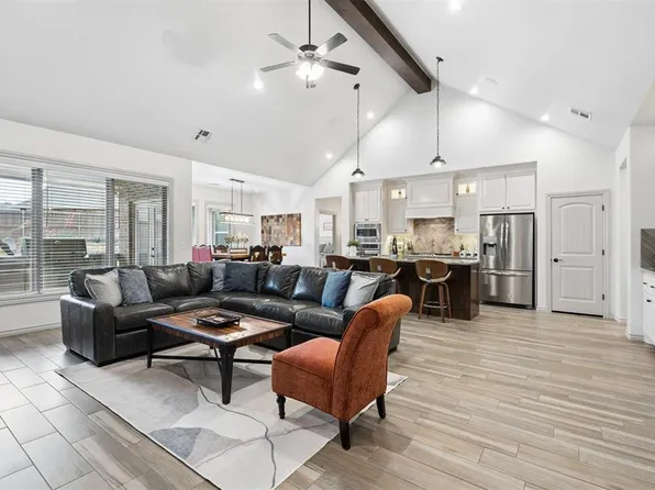 712 NW 192nd Ter, Edmond, OK 73012