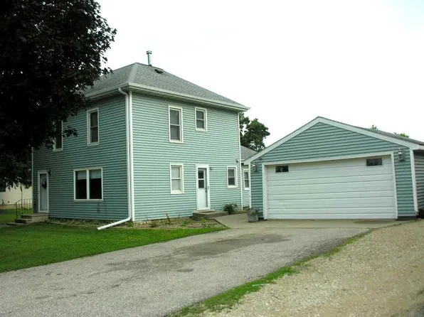 220 W Main St, Mitchell, IA 50461