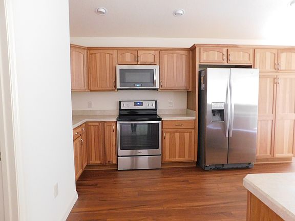 5th image of 971 Koller Ct