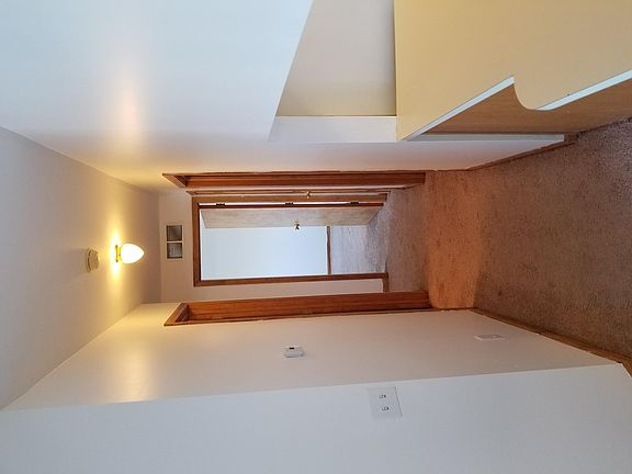 4th image of 9718 Sawgrass Ct
