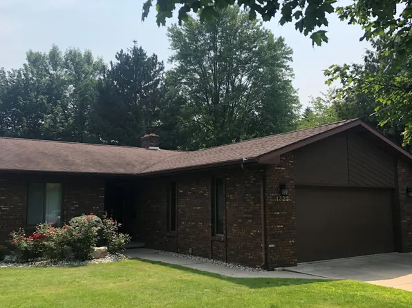 1322 E Chippewa St, Mount Pleasant, MI 48858