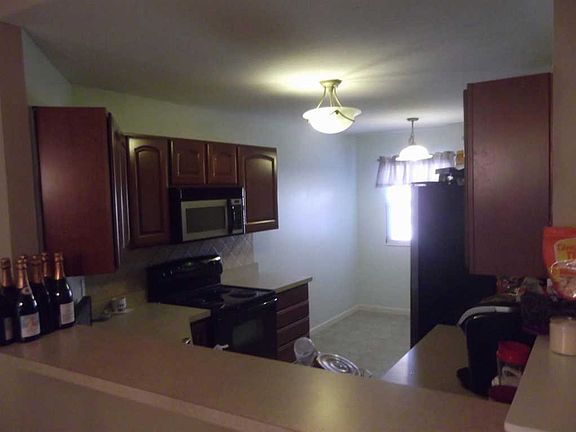 3rd image of 7259 English Dr