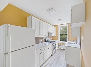 202 Avenue M APT 1, Brooklyn, NY 11230