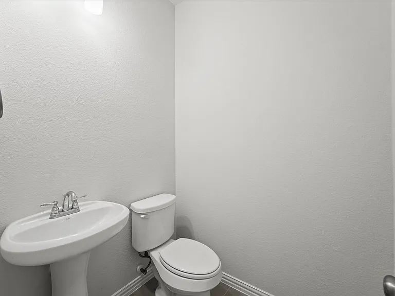 2317 Cortellia St — Photo 2