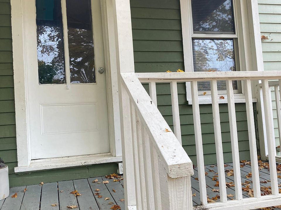 1st image of 2 Highland Ave #B