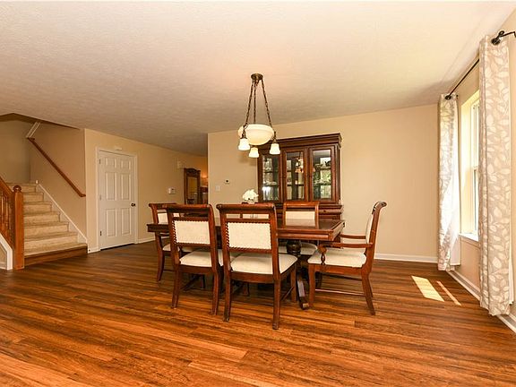 5th image of 13328 Kimberlite Dr
