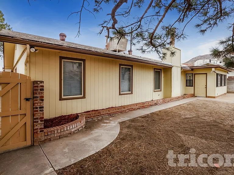 1416 Nemesia Pl NE — Photo 13