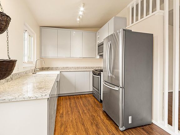 Plenty of space to cook.