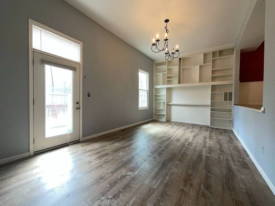 2nd image of 5545 Mitcham Ct