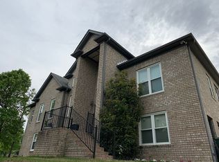 105 Hampton Cv, Pelham, AL 35124