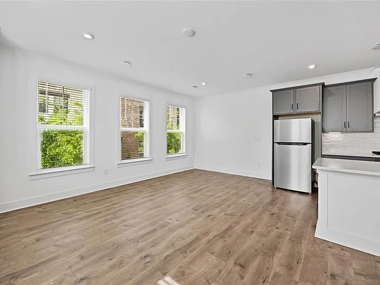 3381 Macaiva Aly — Photo 15
