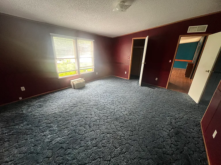 140 Thor Ln — Photo 17