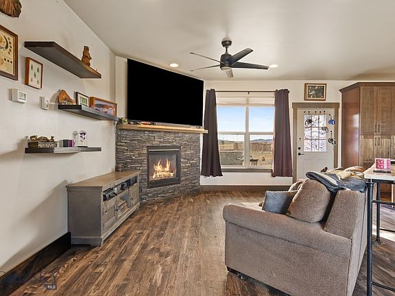 5th image of 139 Rolling Prairie Way