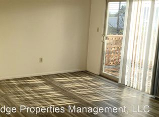 5929 N Lombard St APT 5, Portland, OR 97203
