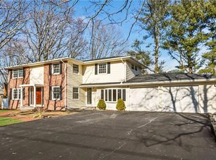 248 Red Chimney Dr, Warwick, RI 02886