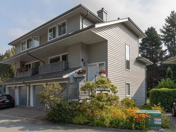 3634 Garibaldi Dr #5, North Vancouver, BC V7H 2X5