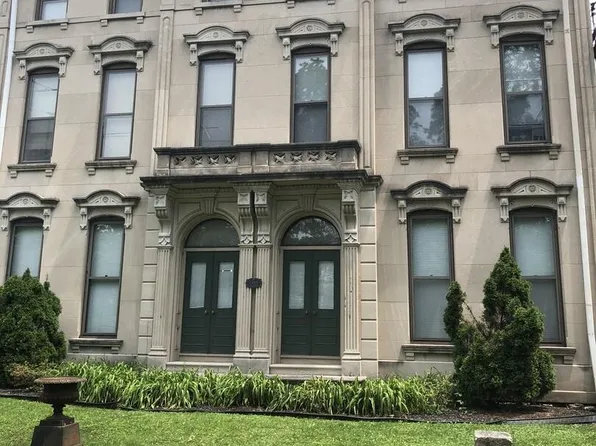 1009 S 3rd St APT 302, Louisville, KY 40203