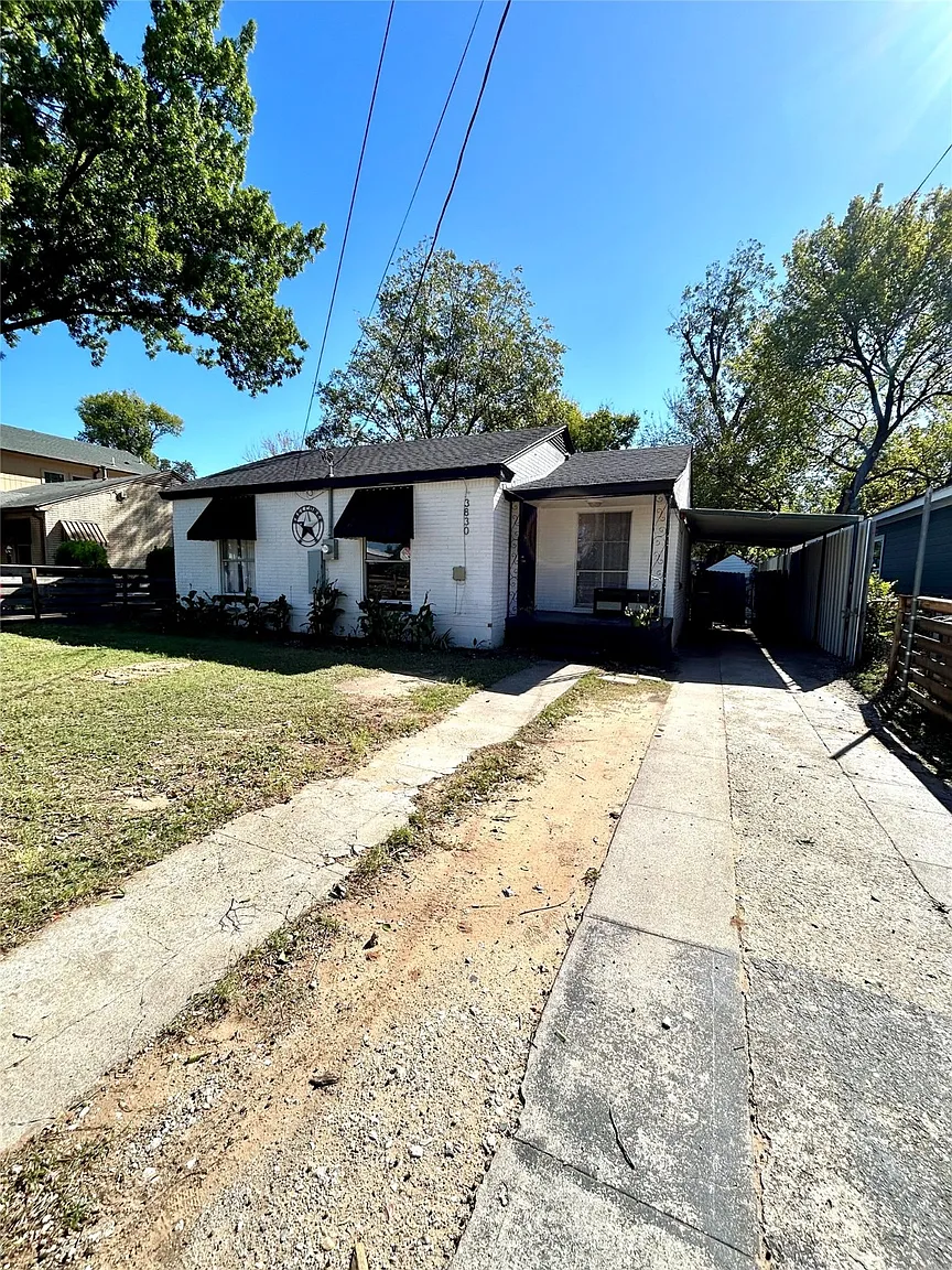 3830 York St photo 1