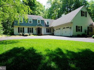 130 Whites Mill Rd, Green Lane, PA 18054