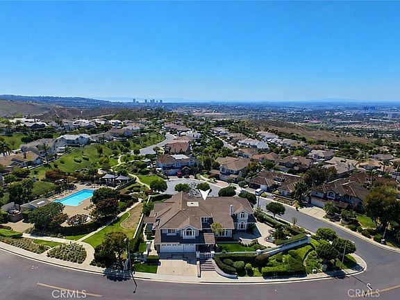 2nd image of 111 Hillcrest
