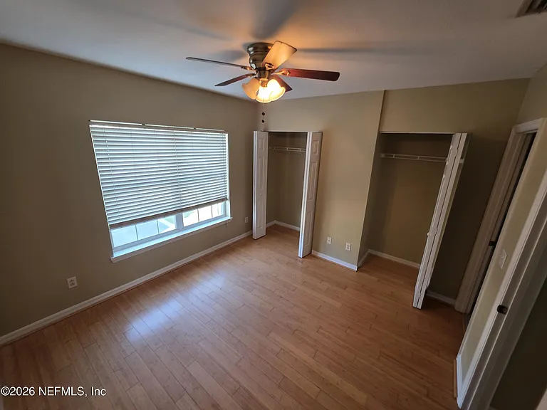 344 E Ashley St — Photo 15