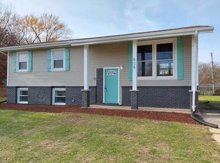 628 S Wayne St, Gary, IN 46403
