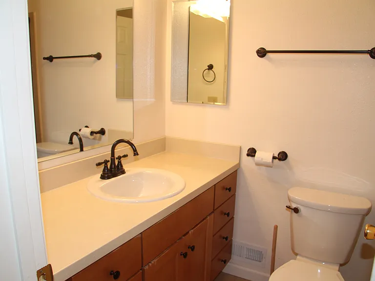41058 Bairo Ct — Photo 10