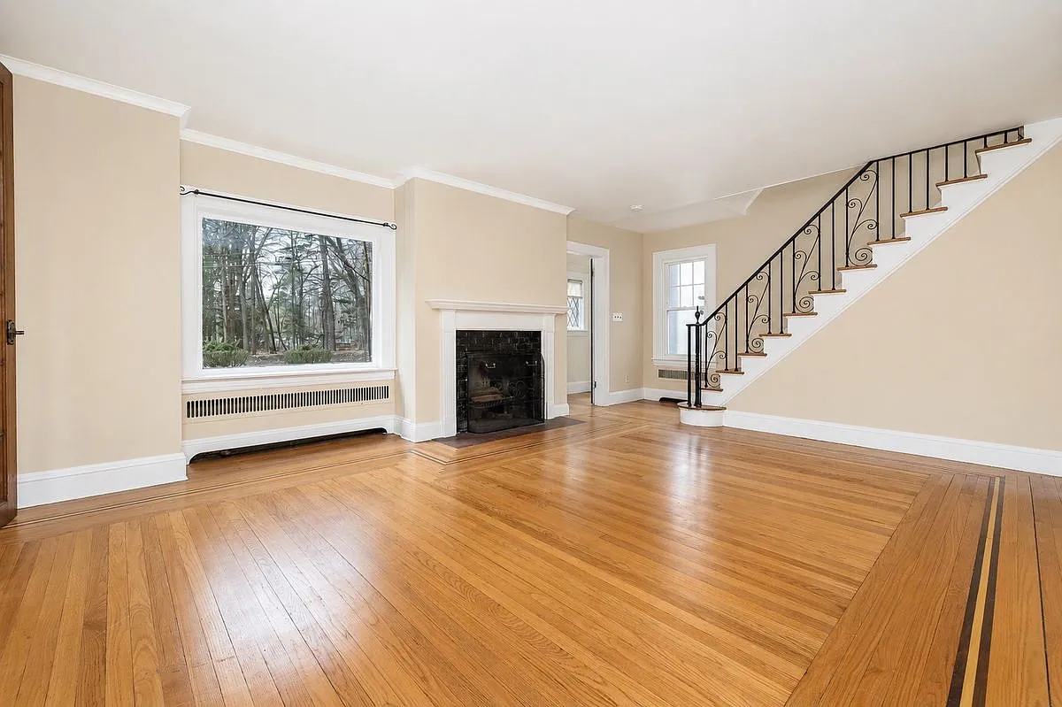 4 bed, 3.0 bath, 2785 sqft, $3,300 — Photo 3