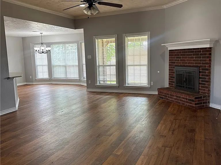 3724 Dove Hollow Ln — Photo 3