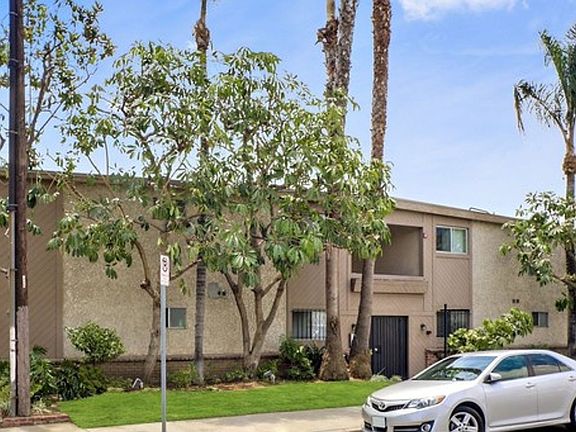 2nd image of 14430 Magnolia Blvd APT 12