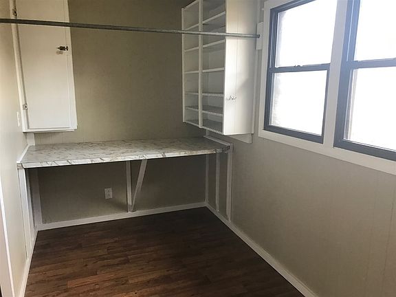 3rd image of 2316 S Park Ave