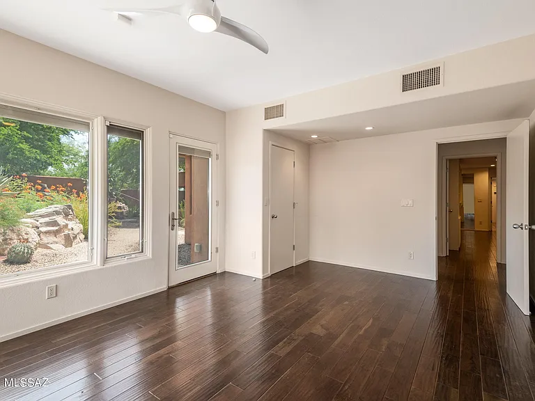 6561 N Avenida De Posada — Photo 24