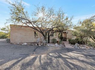 6750 N Longfellow Dr, Tucson, AZ 85718