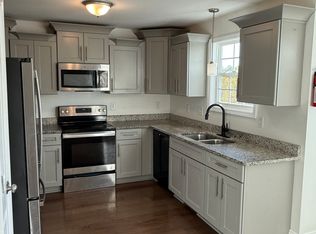 706 Banister Dr, Clarksville, TN 37042