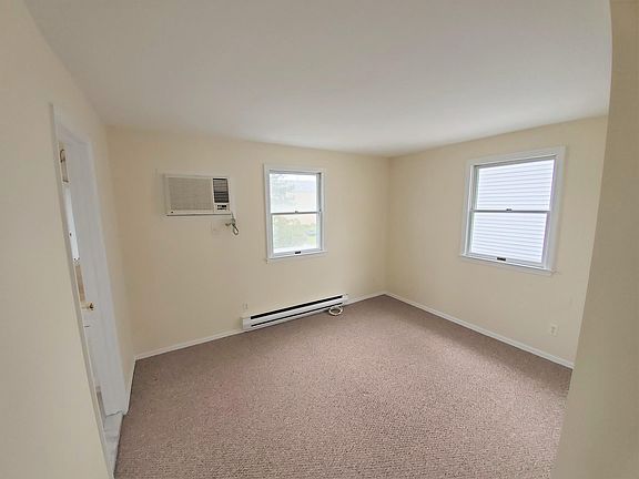 4th image of 21 Suydam Pl #3