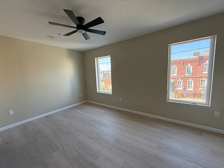 1015 Lancaster Ave #2A — Photo 13