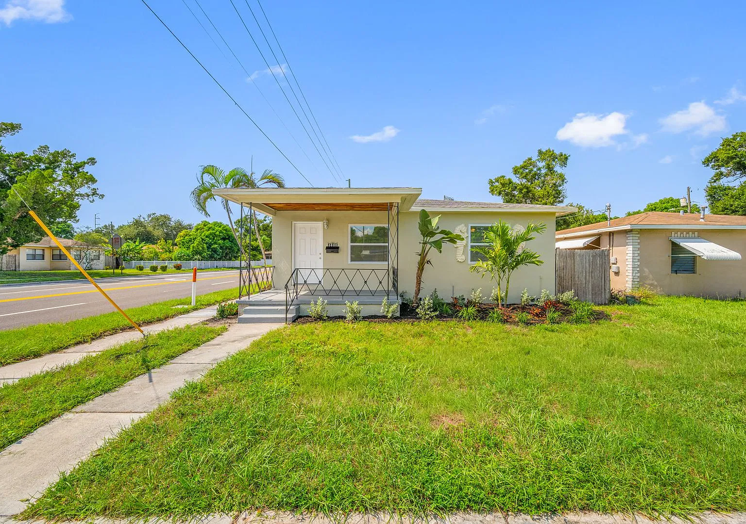 3 Bedroom 1 Bath in Central St. Pete!! — Photo 2