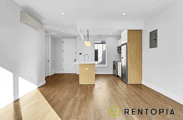 2nd image of 379 S 1st St #3G